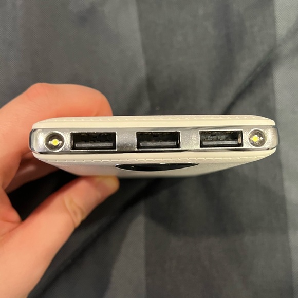 Portable Charger Power Bank - Picture 7 of 8